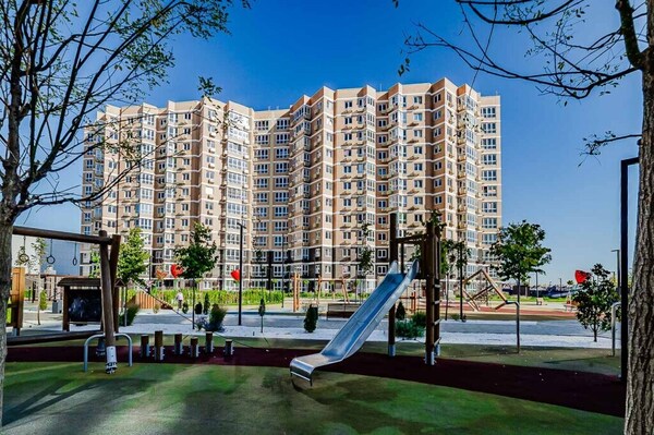 Продам трехкомнатную (3-комн.) квартиру, Ветеранов ул, 85, Краснодар г