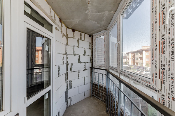 Продам трехкомнатную (3-комн.) квартиру, Ветеранов ул, 85, Краснодар г