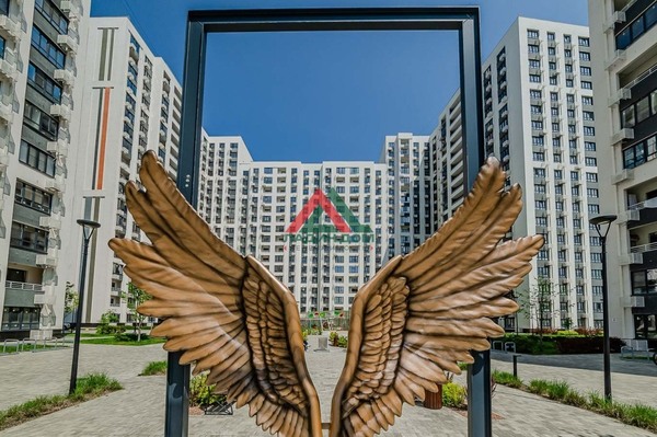 Продам двухкомнатную (2-комн.) квартиру, Питерская ул, 40, Краснодар г