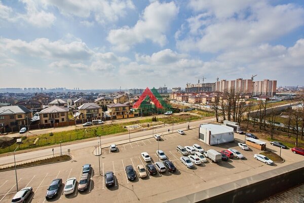 Продам однокомнатную (1-комн.) квартиру, Питерская ул, 40, Краснодар г