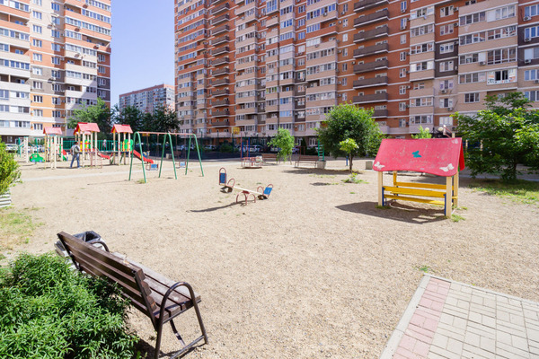 Продам однокомнатную (1-комн.) квартиру, Гидростроителей ул, 67, Краснодар г