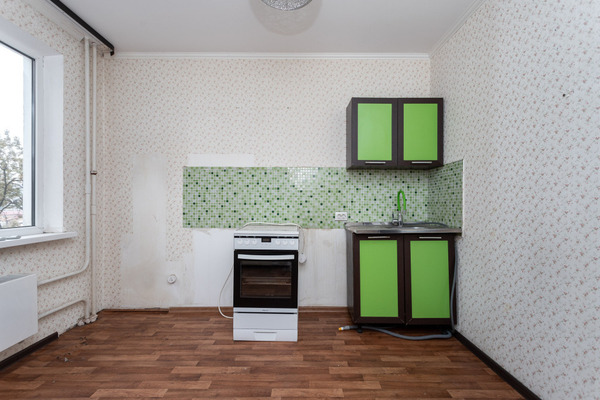 Продам трехкомнатную (3-комн.) квартиру, им. Героя Аверкиева А.А. ул, 14, Краснодар г