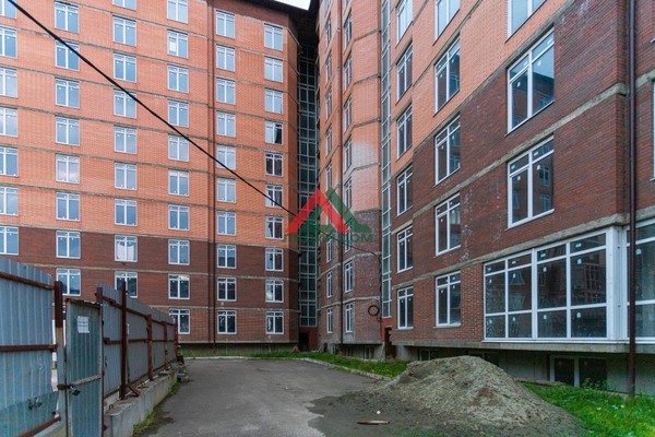 Продам однокомнатную (1-комн.) квартиру, им. Бигдая ул, 8, Российский п