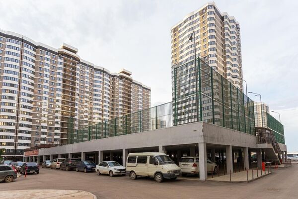 Продам двухкомнатную (2-комн.) квартиру, Адмиралтейский б-р, 3, Краснодар г