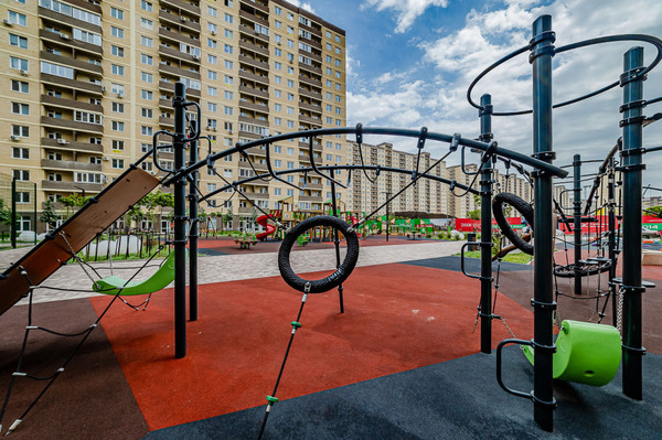 Продам однокомнатную (1-комн.) квартиру, им. лётчика Позднякова ул, 2, Краснодар г