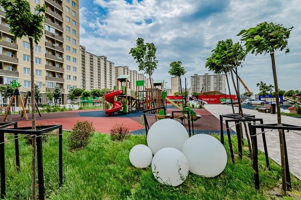 Продам однокомнатную (1-комн.) квартиру, им. лётчика Позднякова ул, 2, Краснодар г