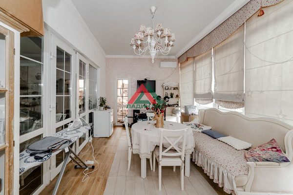 Продам трехкомнатную (3-комн.) квартиру, Российская ул, 369А, Краснодар г