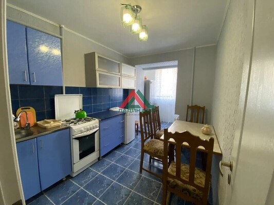 Продам двухкомнатную (2-комн.) квартиру, Одесская ул, 31, Краснодар г