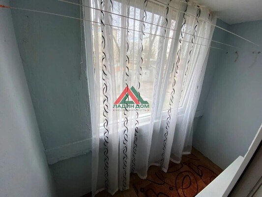 Продам двухкомнатную (2-комн.) квартиру, Одесская ул, 31, Краснодар г