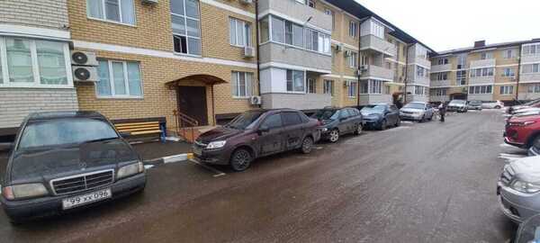 Продам однокомнатную (1-комн.) квартиру, 1-й Краснодарский проезд, 2, Краснодар г
