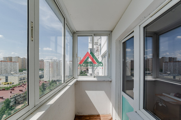 Продам однокомнатную (1-комн.) квартиру, Черкасская ул, 141, Краснодар г