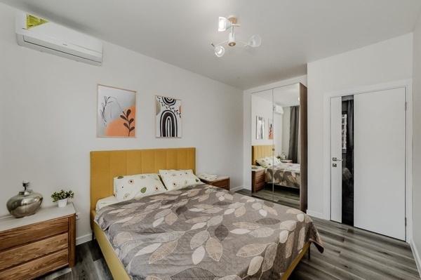 Продам однокомнатную (1-комн.) квартиру, им. Мурата Ахеджака ул, 12, Краснодар г