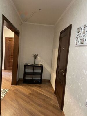 Продам трехкомнатную (3-комн.) квартиру, им. Артюшкова В.Д. ул, 15, Краснодар г