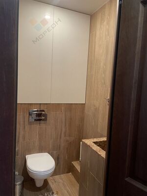 Продам трехкомнатную (3-комн.) квартиру, им. Артюшкова В.Д. ул, 15, Краснодар г