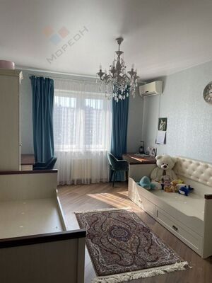 Продам трехкомнатную (3-комн.) квартиру, им. Артюшкова В.Д. ул, 15, Краснодар г