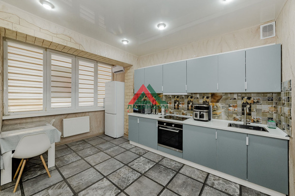 Продам двухкомнатную (2-комн.) квартиру, им. Рахманинова С.В. ул, 11, Краснодар г