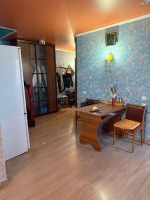 Продам трехкомнатную (3-комн.) квартиру, Алмазная ул, 34, Краснодар г