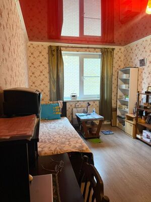 Продам трехкомнатную (3-комн.) квартиру, Алмазная ул, 34, Краснодар г