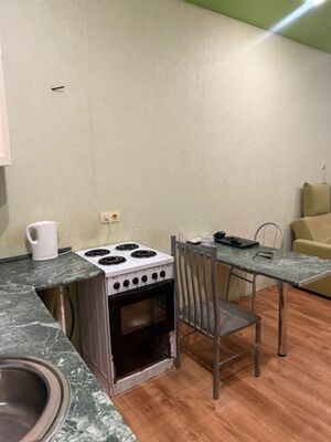 Продам однокомнатную (1-комн.) квартиру, Ратной Славы ул, 33, Российский п