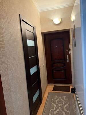 Продам однокомнатную (1-комн.) квартиру, Ратной Славы ул, 33, Российский п