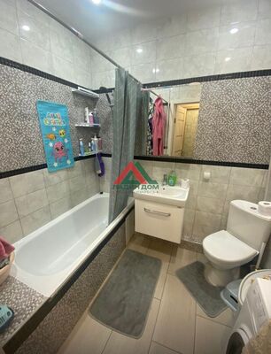 Продам однокомнатную (1-комн.) квартиру, Командорская ул, 6, Краснодар г