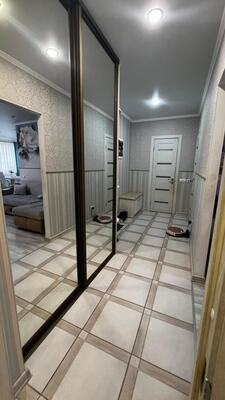 Продам двухкомнатную (2-комн.) квартиру, им. Цезаря Куникова ул, 35, Краснодар г