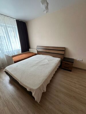 Продам однокомнатную (1-комн.) квартиру, 37 п/о, корпус 1, Ленина х