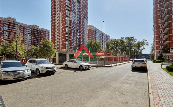 Продам двухкомнатную (2-комн.) квартиру, им. Героя Сарабеева В.И. ул, 9, Краснодар г