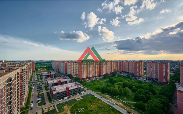 Продам двухкомнатную (2-комн.) квартиру, им. Героя Сарабеева В.И. ул, 9, Краснодар г