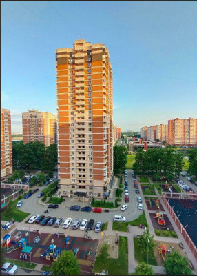 Продам двухкомнатную (2-комн.) квартиру, им. Героя Сарабеева В.И. ул, 9, Краснодар г