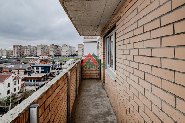 Продам двухкомнатную (2-комн.) квартиру, им. Евгении Жигуленко ул, 7, Краснодар г