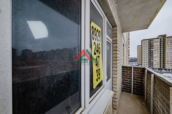 Продам трехкомнатную (3-комн.) квартиру, 2-я Линия ул, корпус 14, Краснодар г