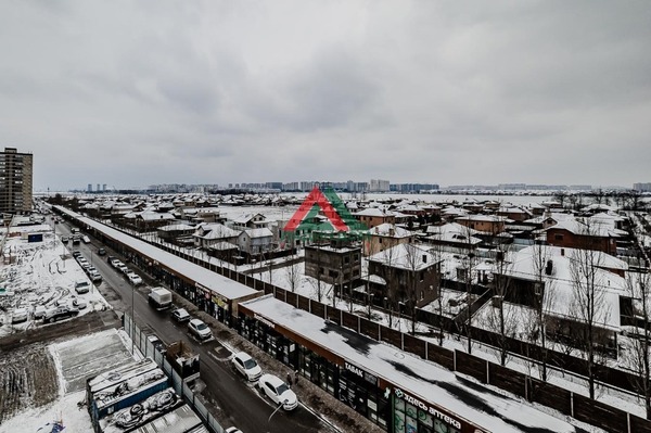 Продам трехкомнатную (3-комн.) квартиру, 2-я Линия ул, корпус 14, Краснодар г