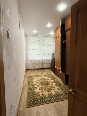 Продам двухкомнатную (2-комн.) квартиру, Химиков ул, 10, Великий Новгород г