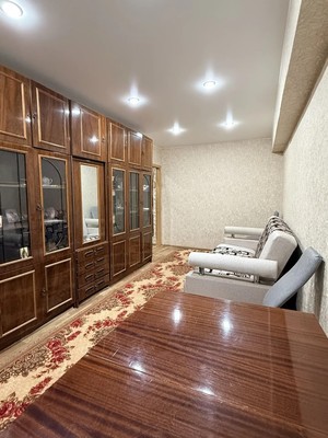 Продам двухкомнатную (2-комн.) квартиру, Химиков ул, 10, Великий Новгород г