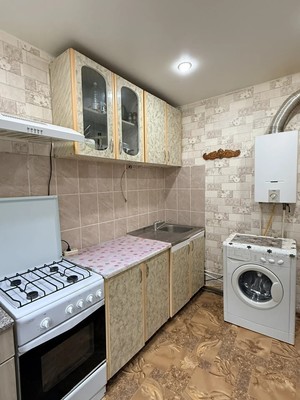 Продам двухкомнатную (2-комн.) квартиру, Химиков ул, 10, Великий Новгород г