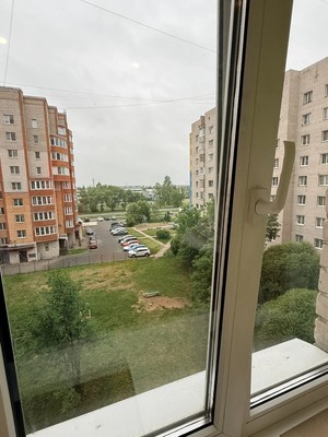 Продам однокомнатную (1-комн.) квартиру, Нехинская ул, 32корп2, Великий Новгород г