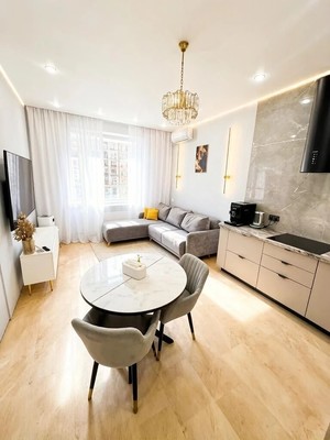 Продам однокомнатную (1-комн.) квартиру, Чистопольская ул, 86/10, Казань г