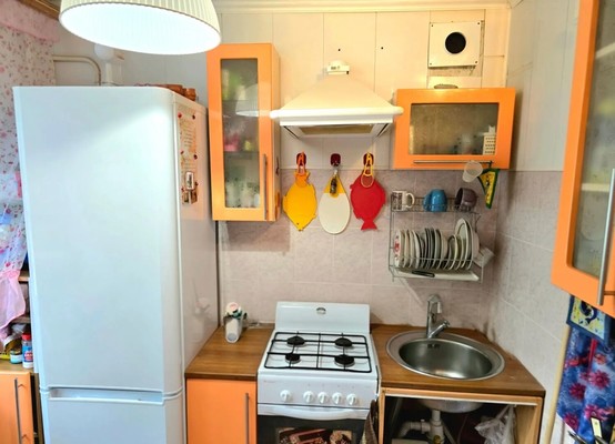 Продам однокомнатную (1-комн.) квартиру, Черновицкая ул, 3, Рязань г