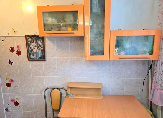Продам однокомнатную (1-комн.) квартиру, Черновицкая ул, 3, Рязань г