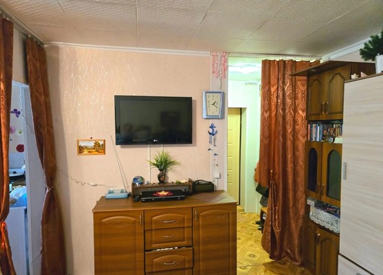 Продам однокомнатную (1-комн.) квартиру, Черновицкая ул, 3, Рязань г