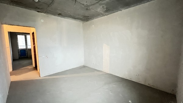 Продам трехкомнатную (3-комн.) квартиру, Победы пр-кт, 139к1, Казань г