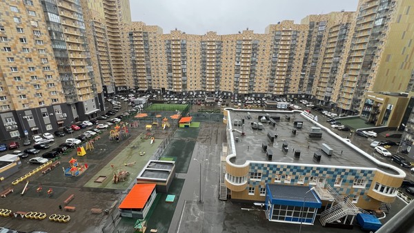 Продам трехкомнатную (3-комн.) квартиру, Победы пр-кт, 139к1, Казань г