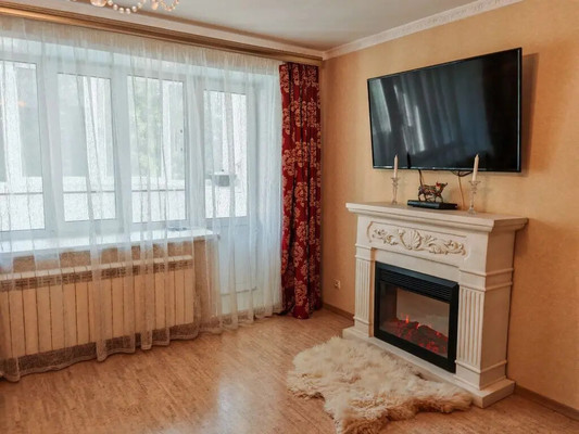 Продам трехкомнатную (3-комн.) квартиру, Лебедева ул, 31А, Йошкар-Ола г