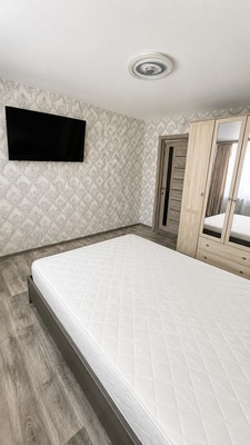 Продам трехкомнатную (3-комн.) квартиру, Вокзальная ул, 76А, Южно-Сахалинск г