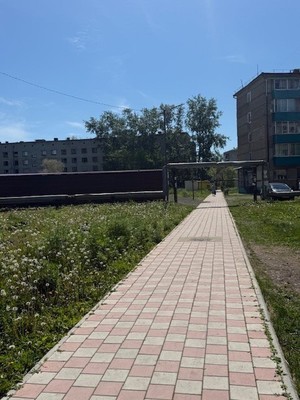 Продам трехкомнатную (3-комн.) квартиру, 2-й Микрорайон ул, 19, Эльбан рп