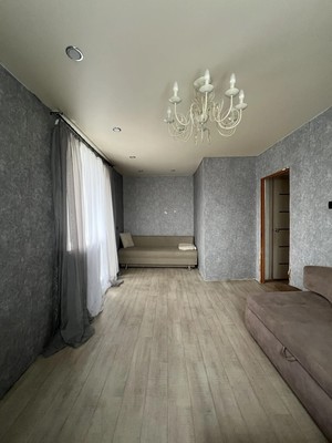 Продам однокомнатную (1-комн.) квартиру, Парковая ул, 3б, Долинск г