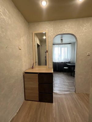 Продам однокомнатную (1-комн.) квартиру, Парковая ул, 3б, Долинск г