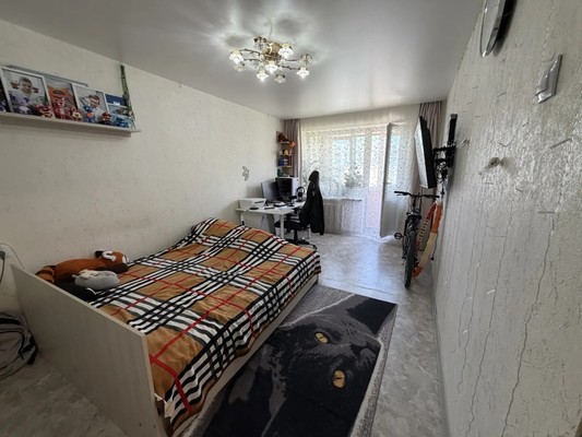 Продам двухкомнатную (2-комн.) квартиру, Луговая ул, 41, Южно-Сахалинск г
