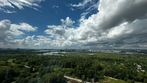 Продам двухкомнатную (2-комн.) квартиру, Галеева ул, 8ак4, Казань г